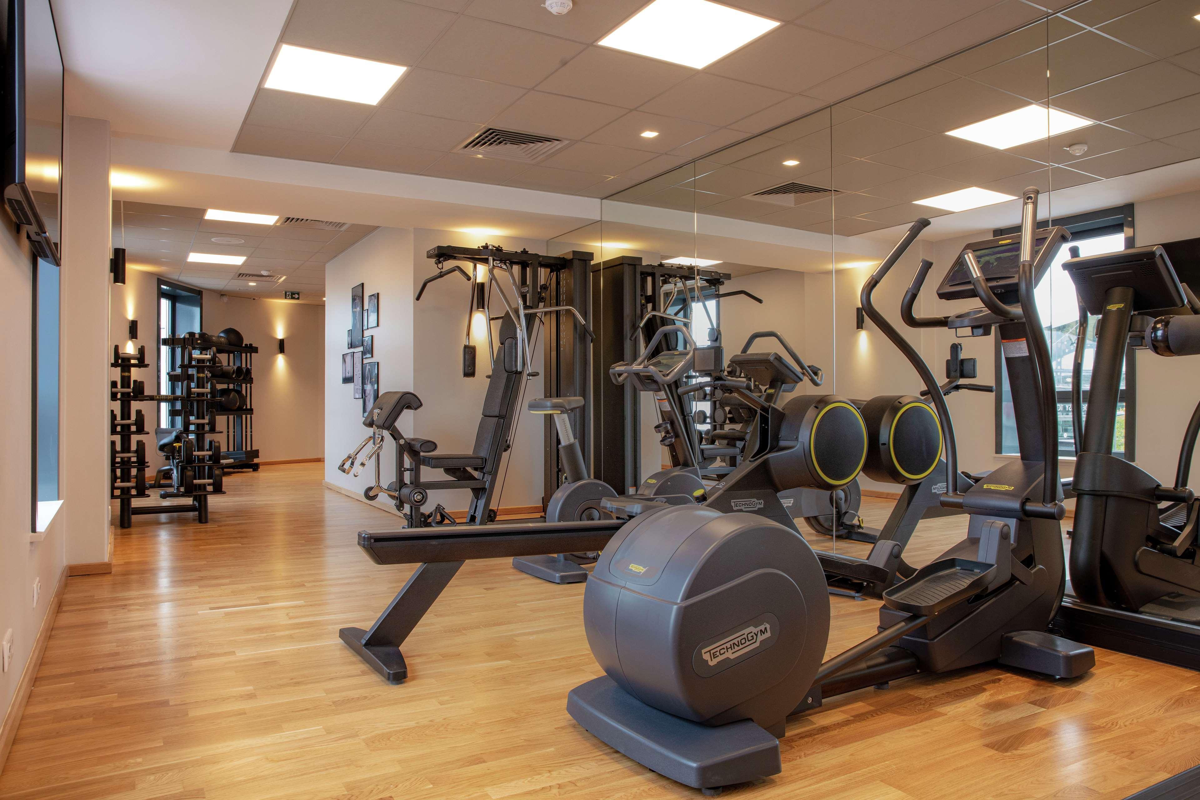Hilton Garden Inn Paris Massy Massy  Dış mekan fotoğraf